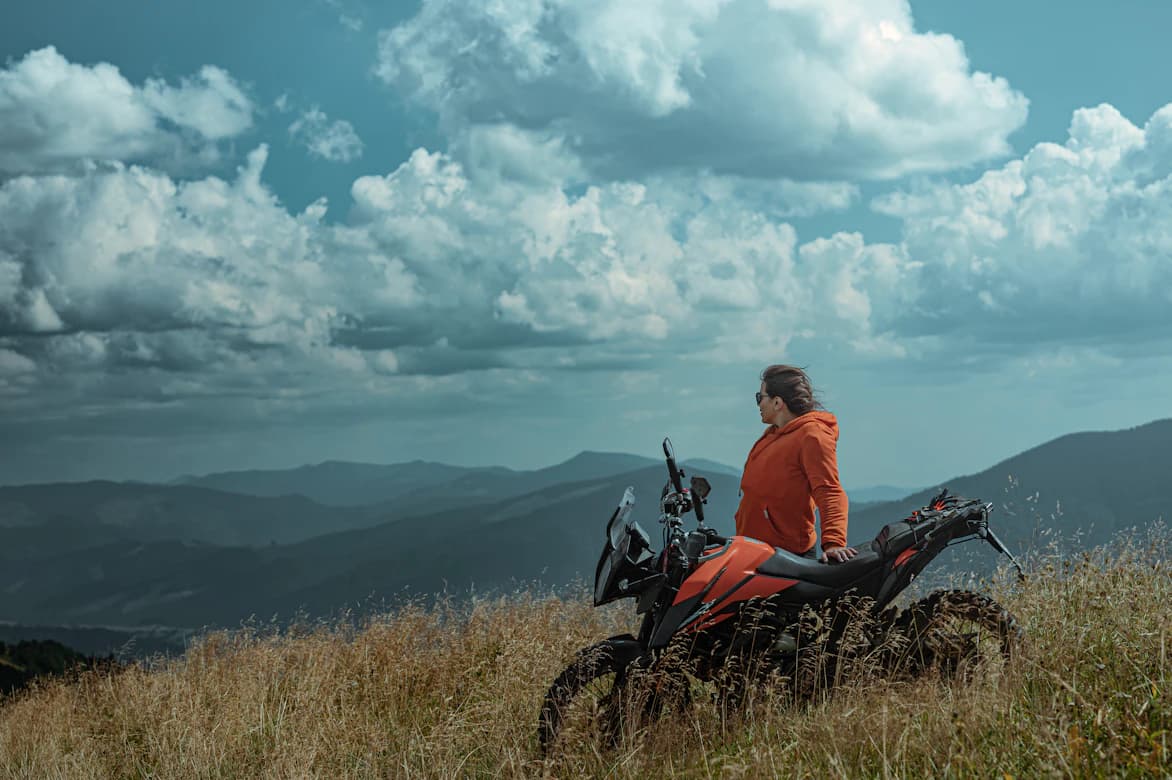 Motocyklové výlety v Černé Hoře – cesta po nejkrásnějších panoramatických silnicích Balkánu