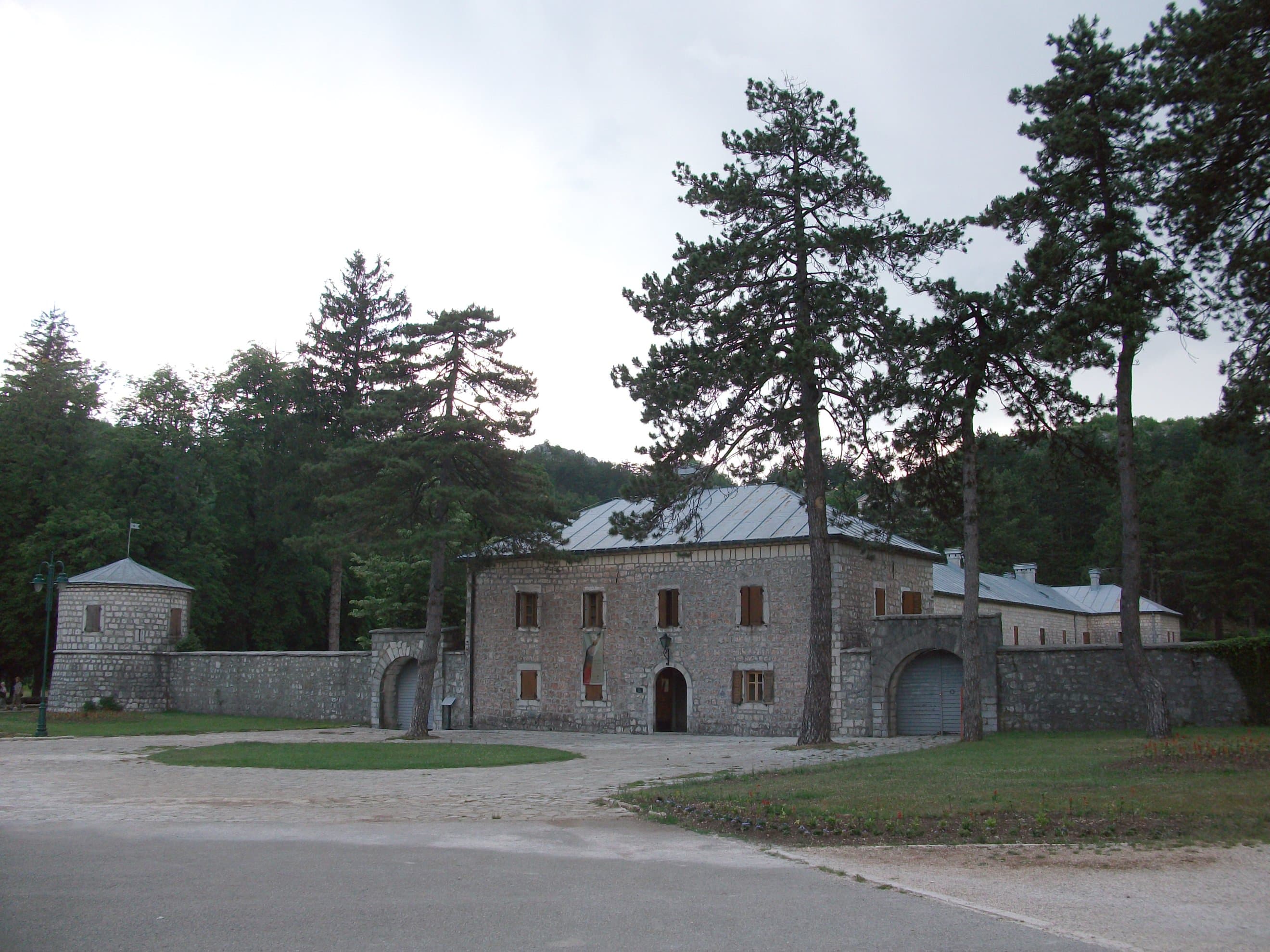 Centra kulturalne Cetyni