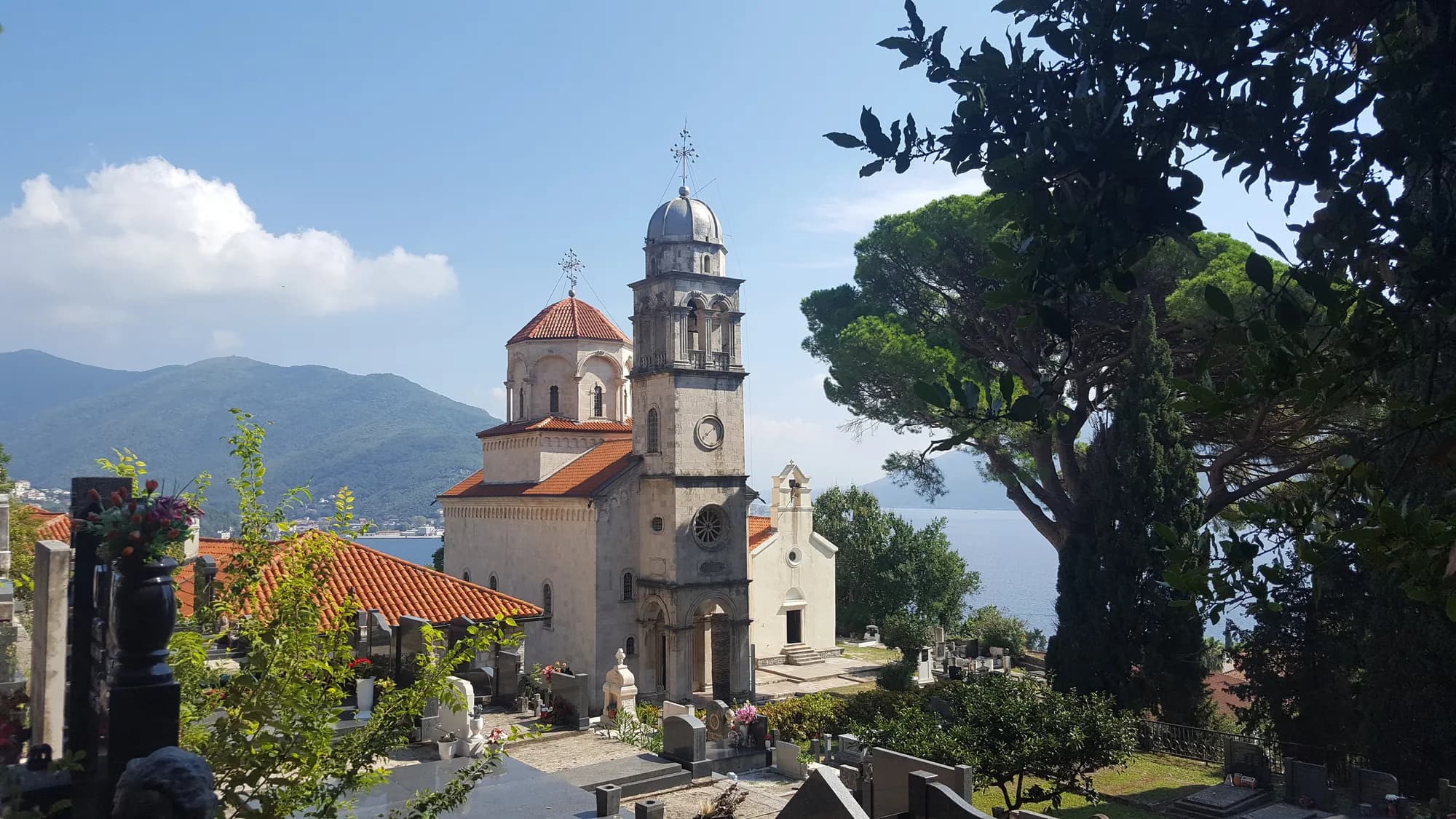 Herceg Novi - vjerski objekti