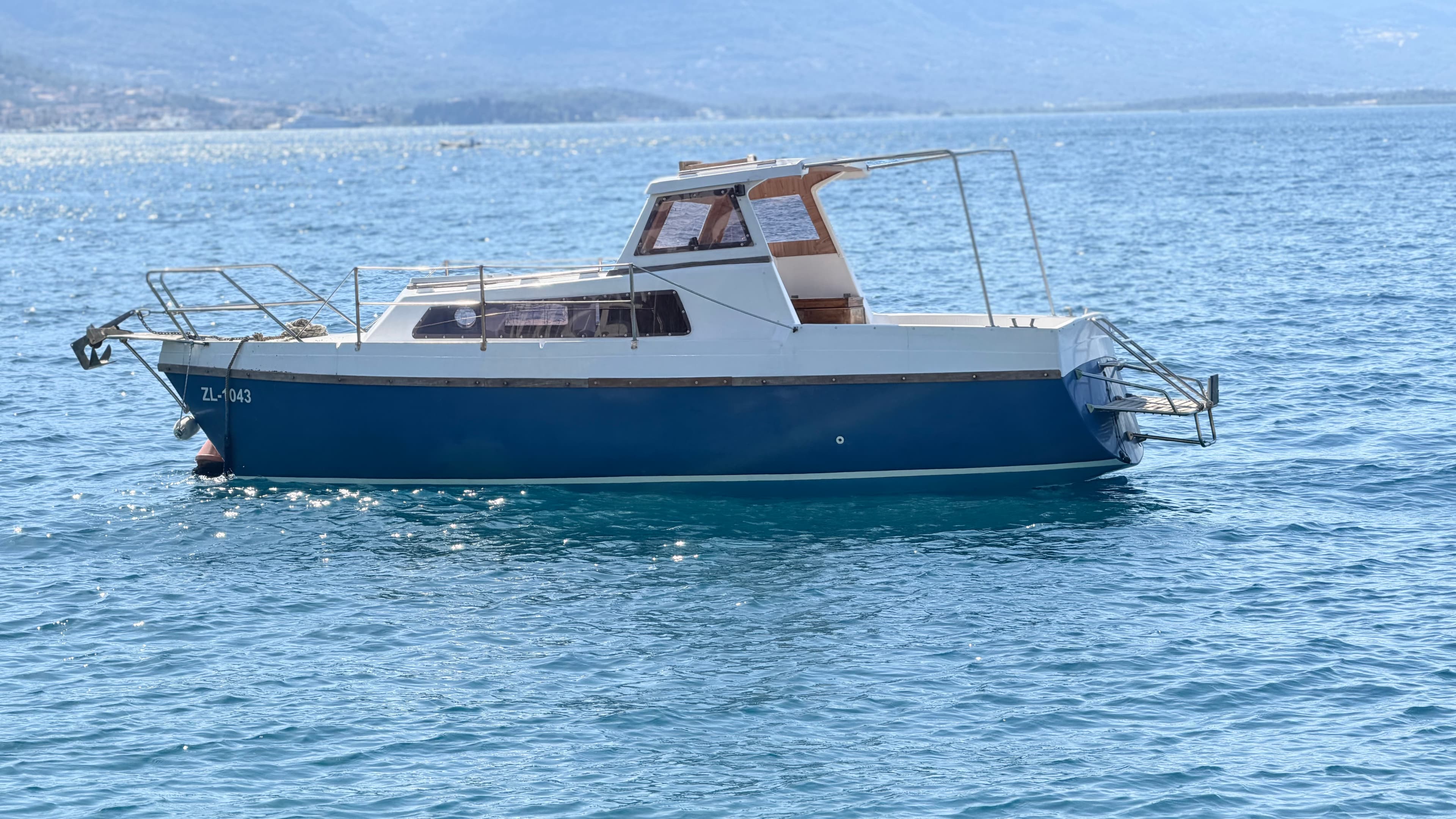 Dasha boat